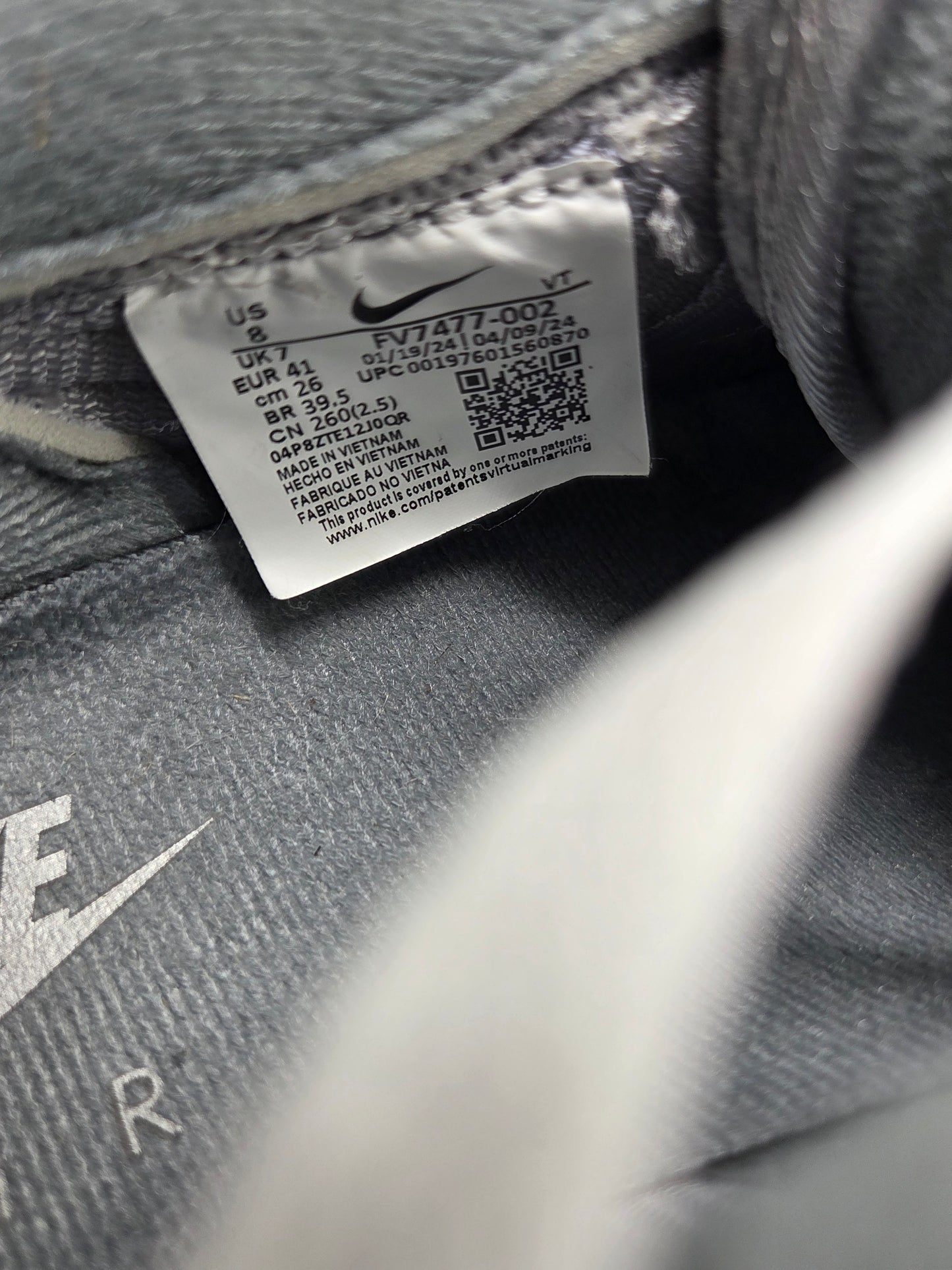 Nike Air Max 1 'Metallic Silver'