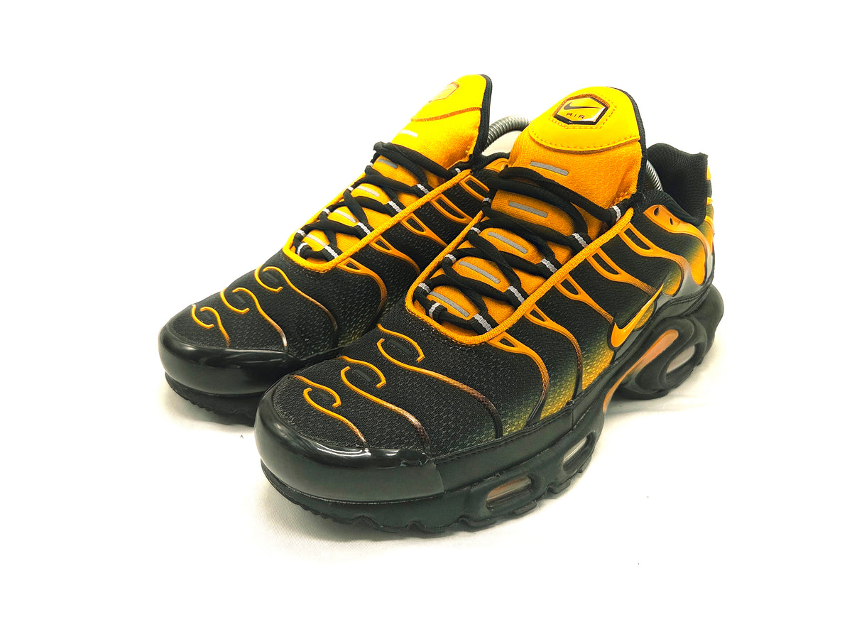 Nike Air Max Plus TN 'Black/Sundial'
