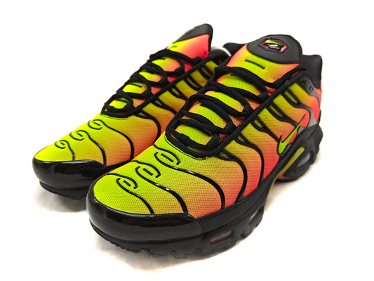 Nike Air Max Plus TN 'Solar Red/Volt'