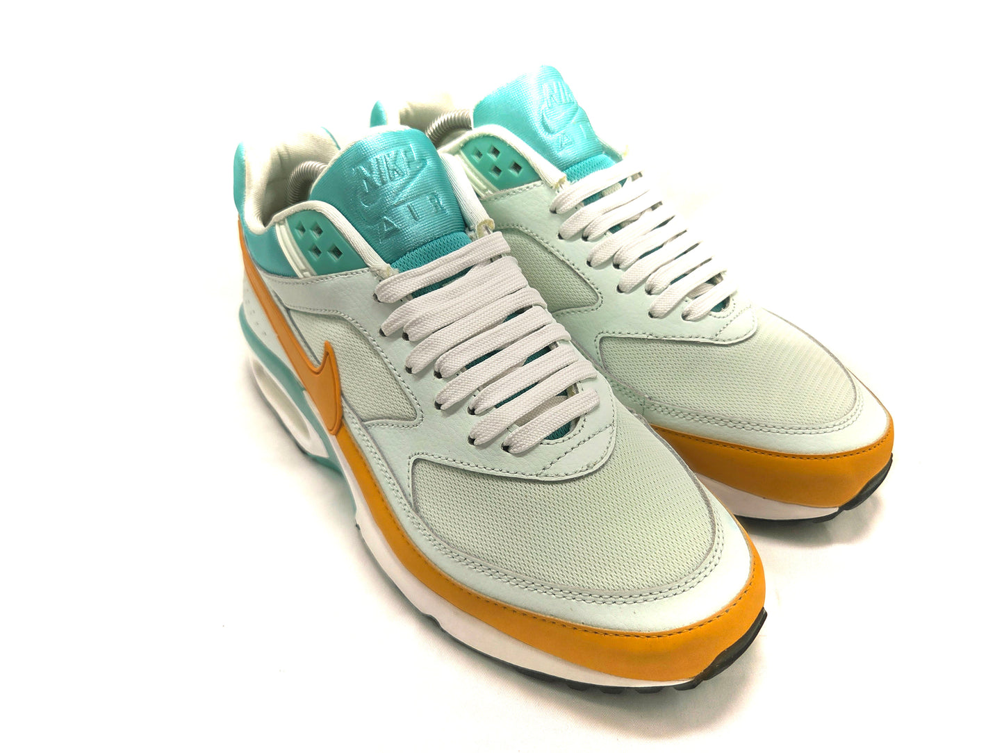 Nike Air Max Classic BW 'Barely Green/Gold Leaf'