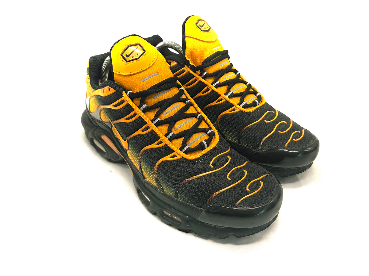 Nike Air Max Plus TN 'Black/Sundial'