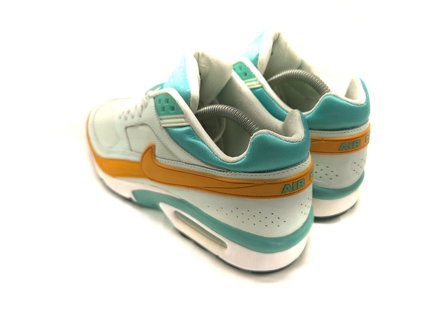Nike Air Max Classic BW 'Barely Green/Gold Leaf'