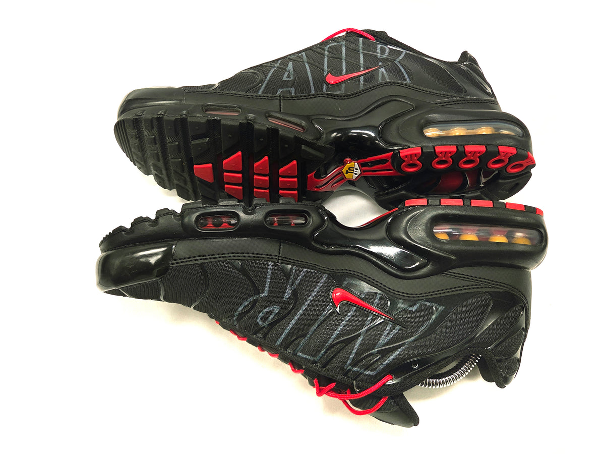 Nike Air Max Plus TN 'Black/University Red'