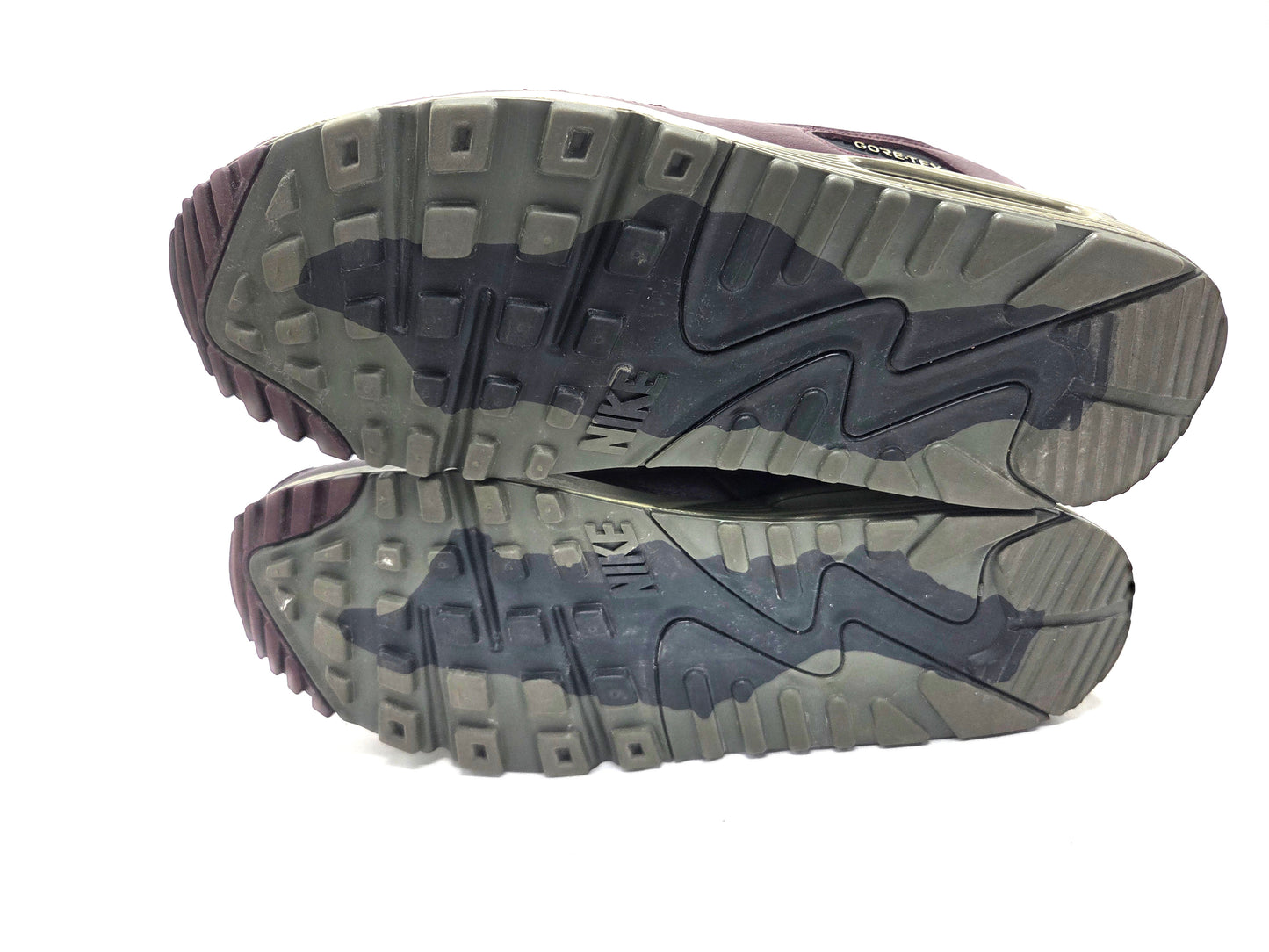 Nike Air Max 90 x GoreTex 'Medium Olive'