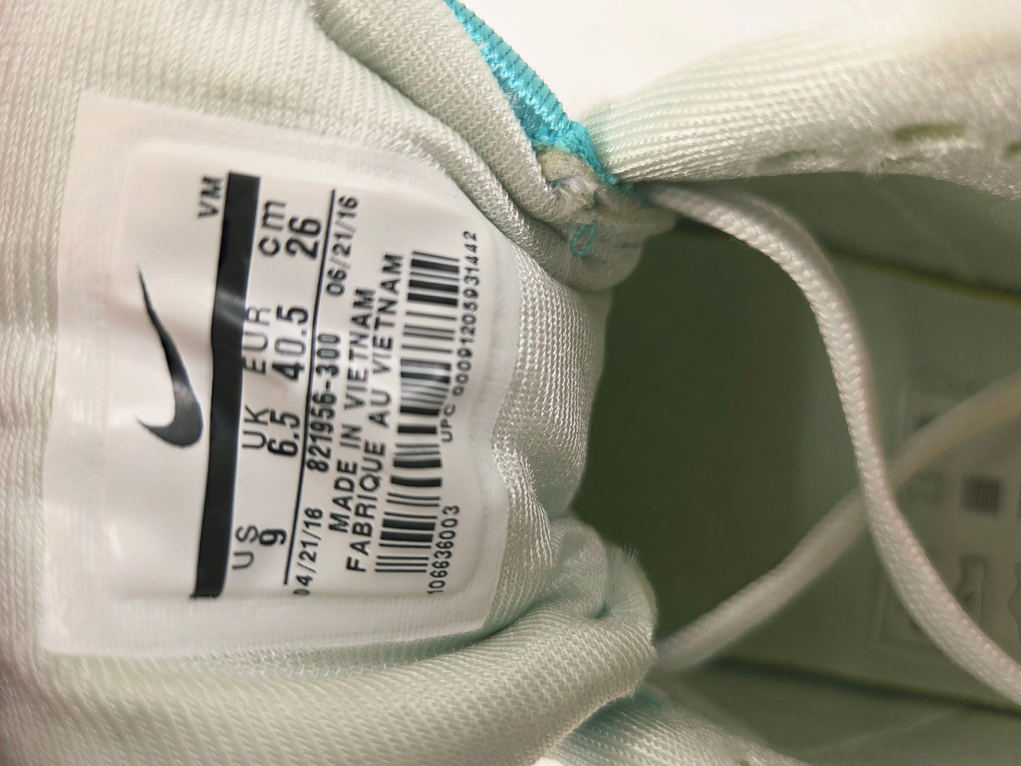 Nike Air Max Classic BW 'Barely Green/Gold Leaf'