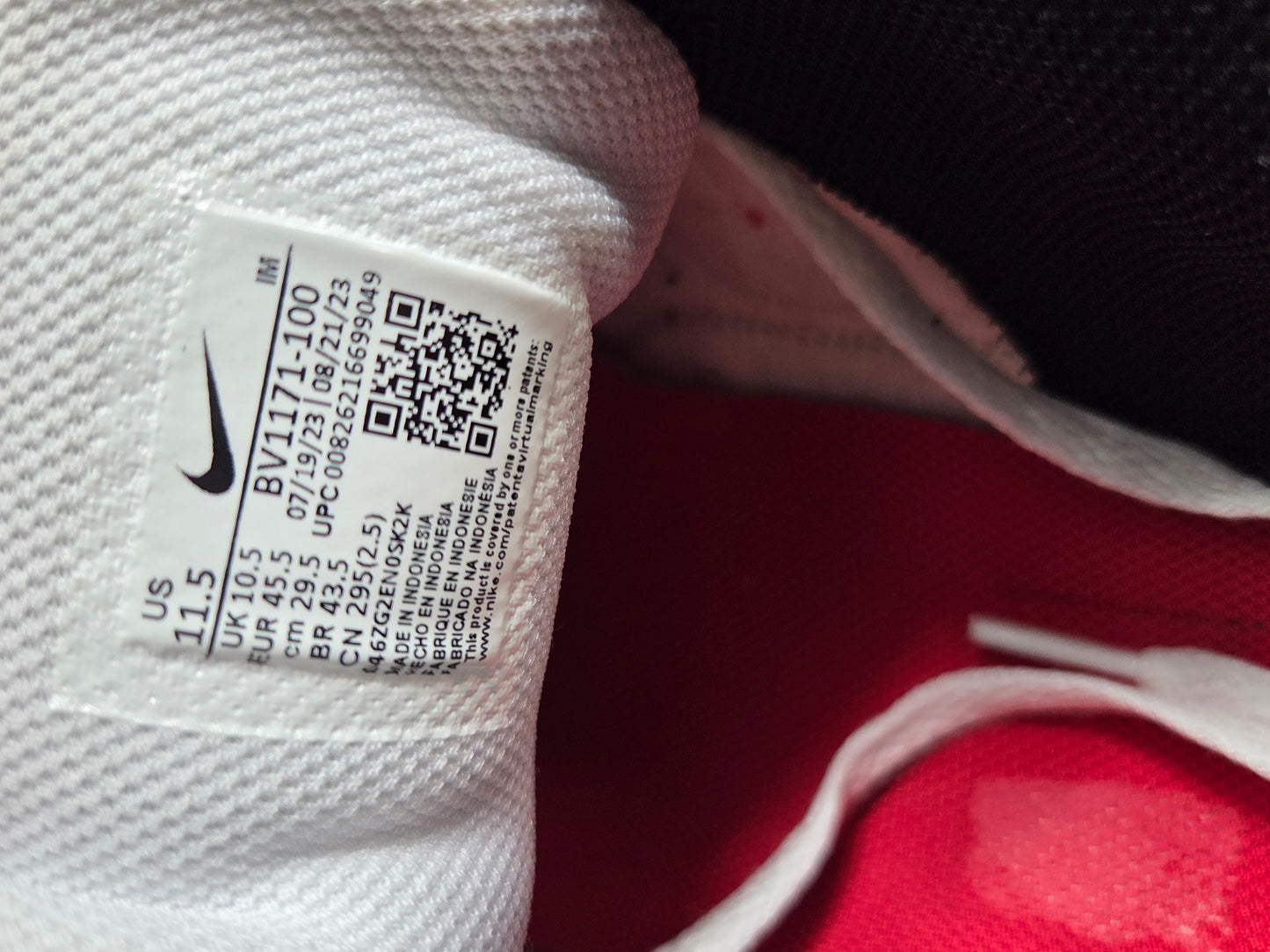 Nike Air Max LTD 'White/University Red'